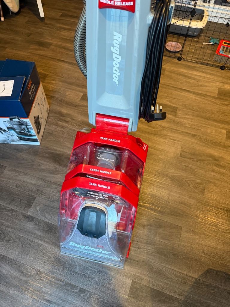 Rug doctor carpet cleaner 