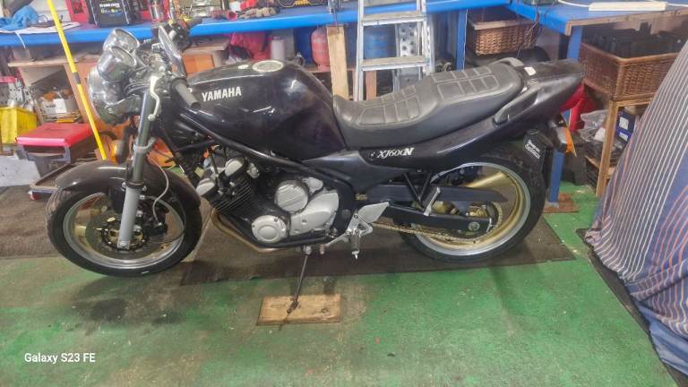 Yamaha XJ600