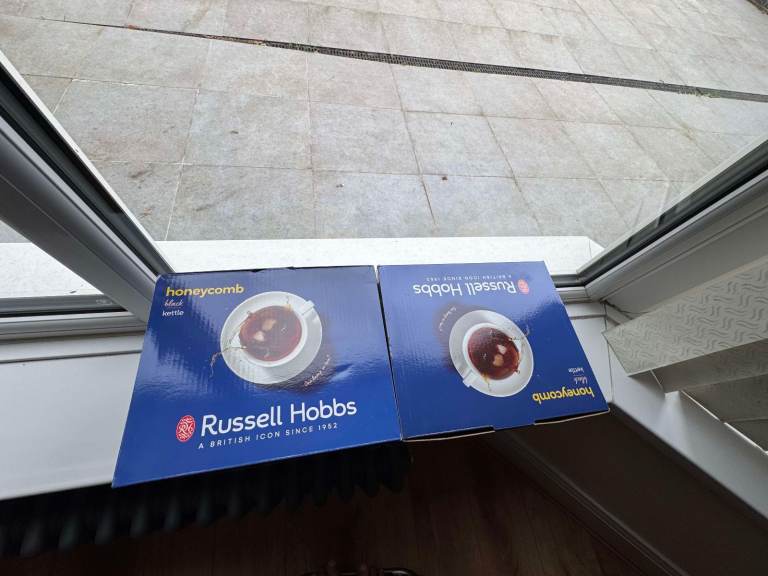 BRAND NEW KETTLE 