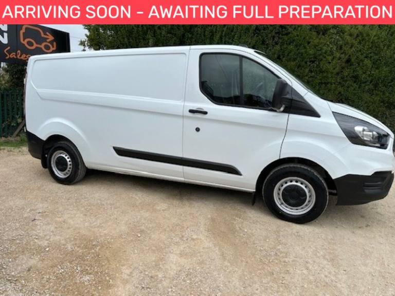  Ford Transit Custom T300 2.0TDCi LEADER LWB L2 105PS Medium Van Diesel Manual