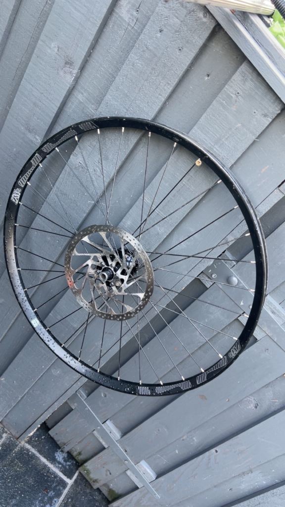 27.5 rear wheel E13 trs rim with novatec hub boost 