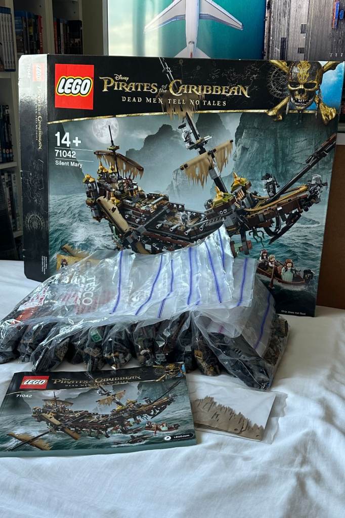 LEGO Pirates of the Caribbean: Silent Mary (71042) *Retired Set* FOR SALE