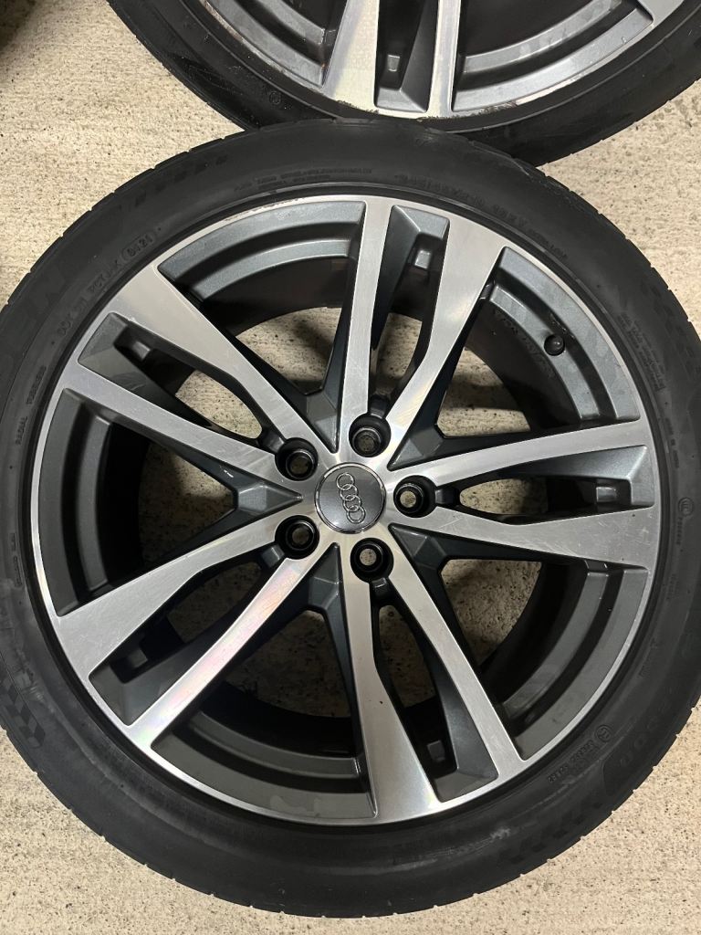Genuine Audi A6 alloys 19”