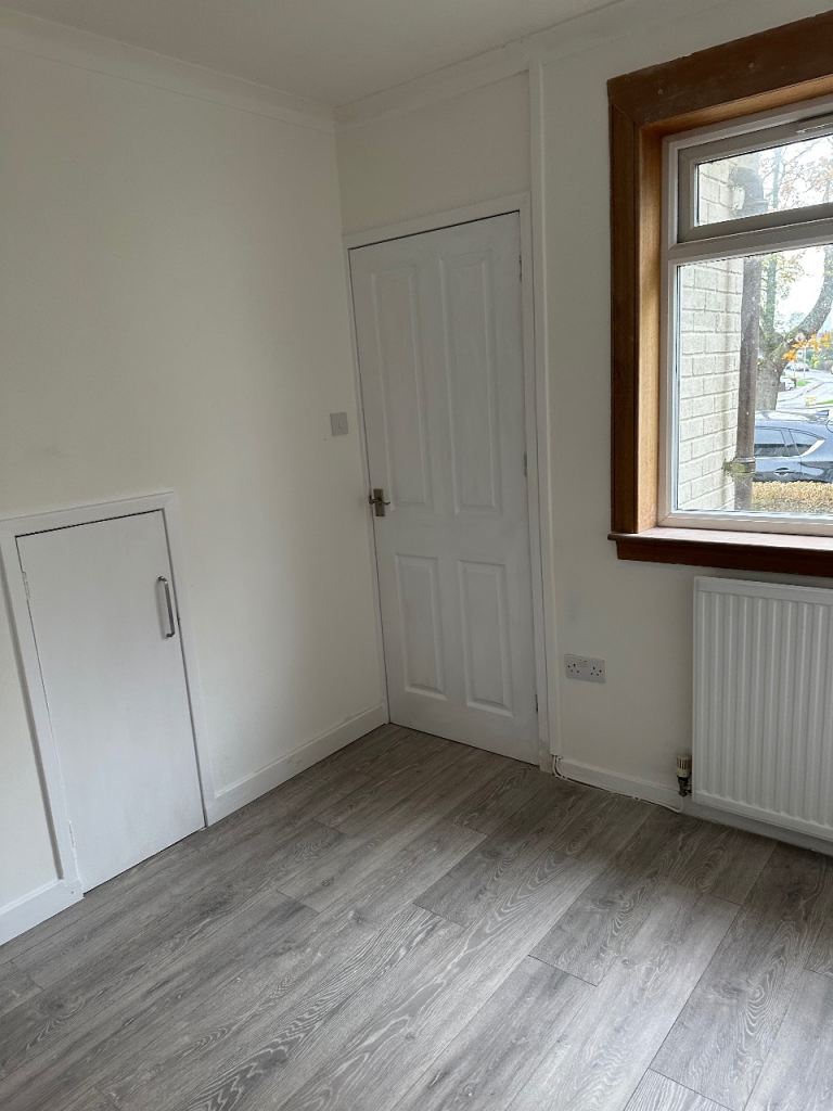 Glenrothes. Woodside Road