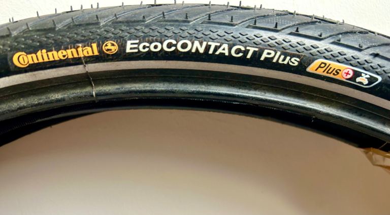 2 Continental Eco CONTACT Plus Tyres 26 x1.75