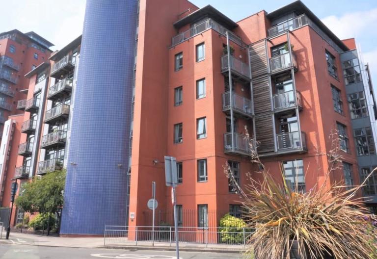Two Bedroom Flat To Rent City Manchester City Centre 