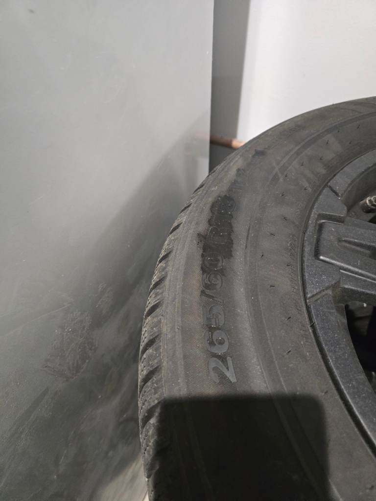 Wheels With Winter Tyres 4 x Kumho 265/60 R18 114H