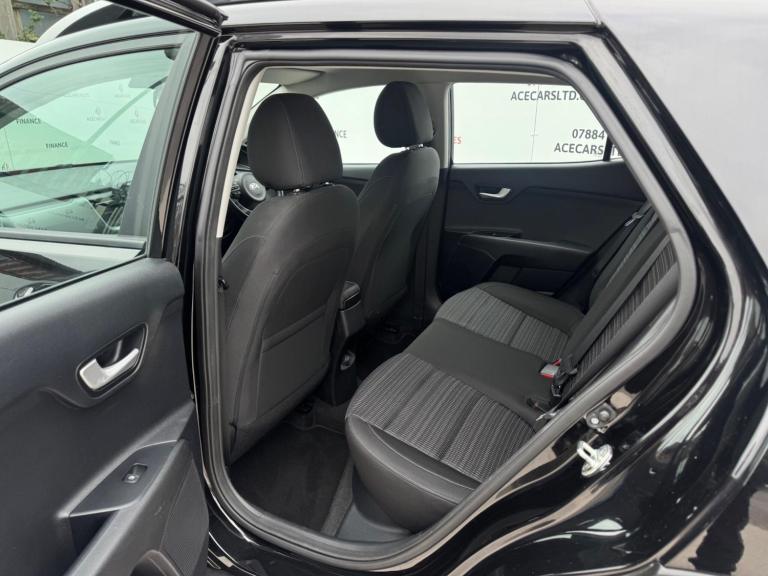 2017 Kia Stonic 1.0 T-GDi 2 Euro 6 (s/s) 5dr HATCHBACK Petrol Manual