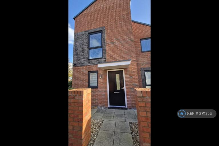 3 bedroom house in Garforth Avenue, Manchester, M4 (3 bed) (#2711353)