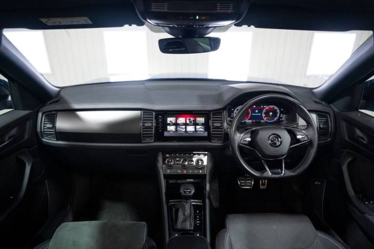 2022 Skoda Kodiaq 2.0 TDI SportLine SUV 5dr Diesel DSG 4WD Euro 6 (s/s) (7 Seat) (200 ps) ESTATE ...