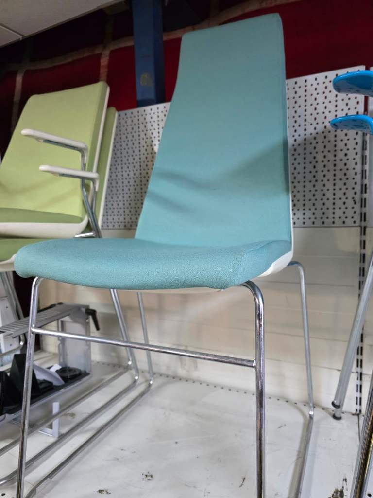 office chairs £30 each stacking - meeting conference chairs