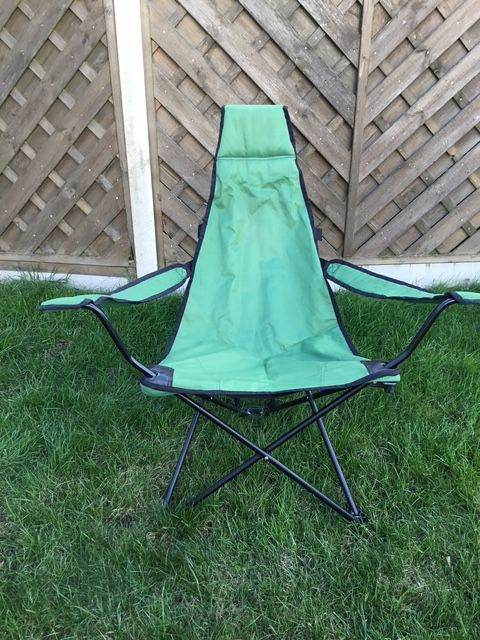 Portable Folding Camping/ Fishing Chair With Armrests Lightweight with Carry Bag
