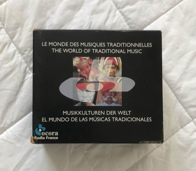 The world of traditional music, 6x cd box set, French, 1994, in very good condition  