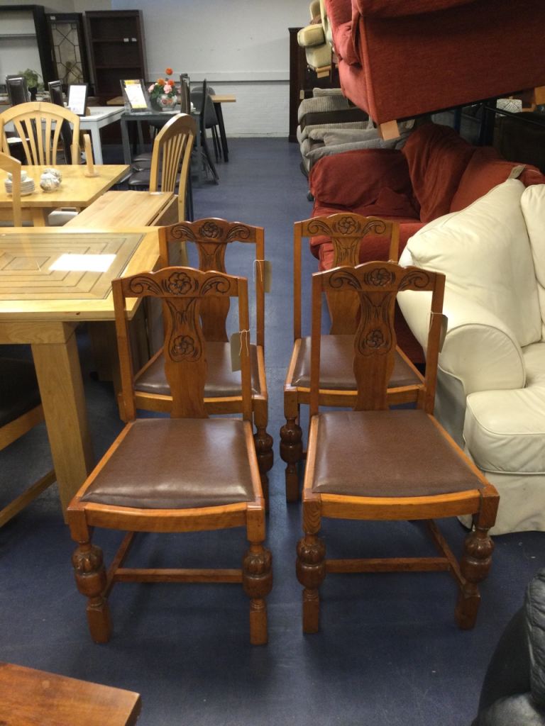 Set of 4 Vintage Dining Chairs TCL Reuse 111275