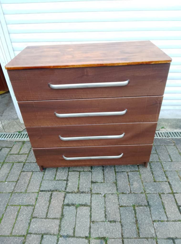 Chest of 4 soft close drawers 