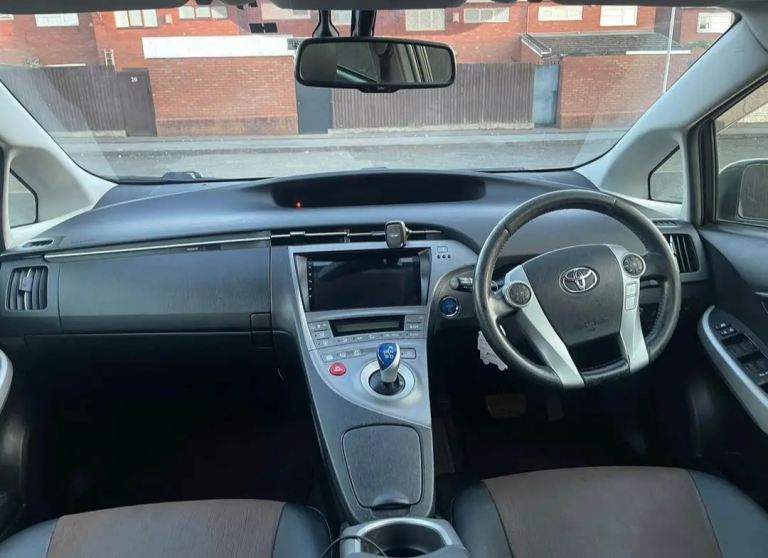 Toyota, PRIUS HYBRID, 2014, 1797 (cc)