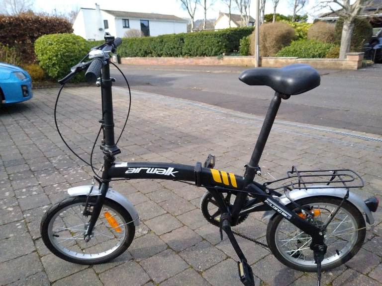 Folding Bike (in Troon)