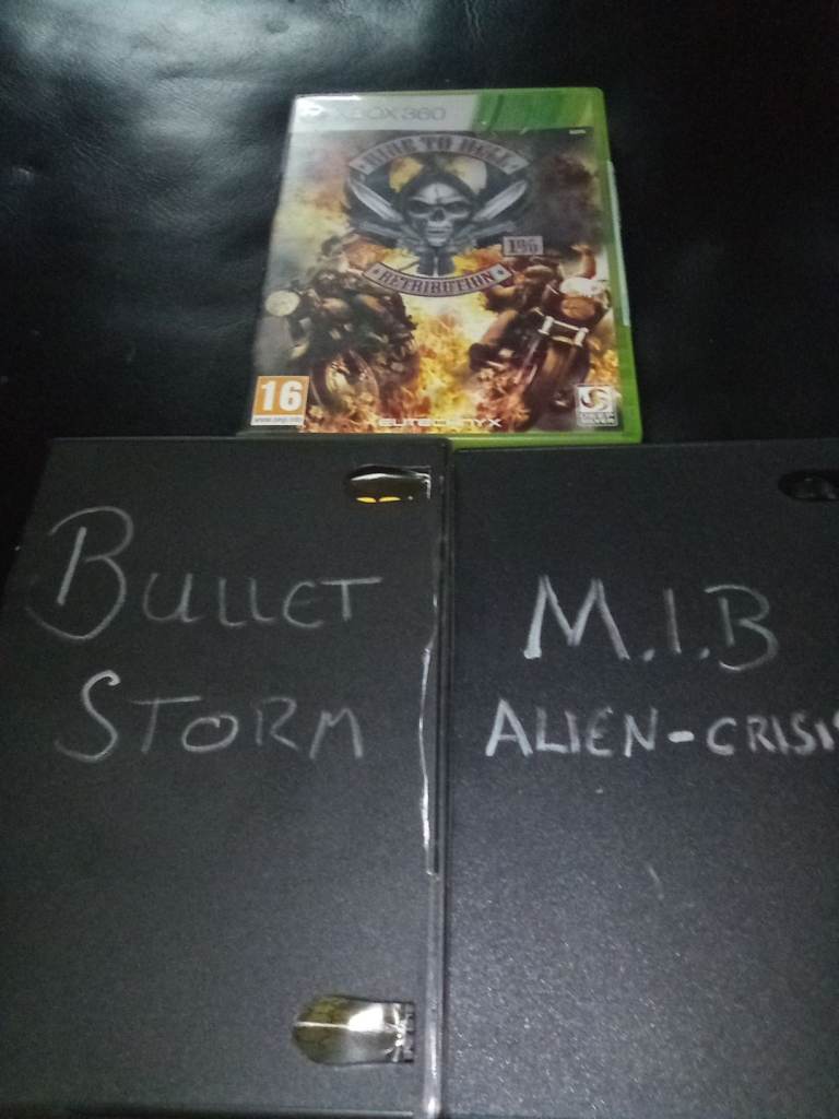 Bullet Storm, Men in Black, Hiway through Hell
