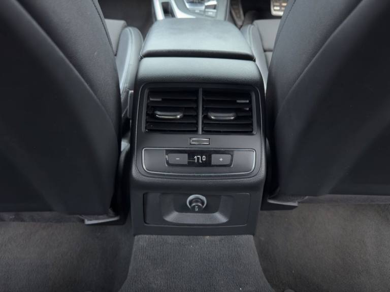 2016 Audi A4 2.0 TFSI S line Saloon 4dr Petrol S Tronic Euro 6 (s/s) (190 ps) Saloon Petrol Autom...