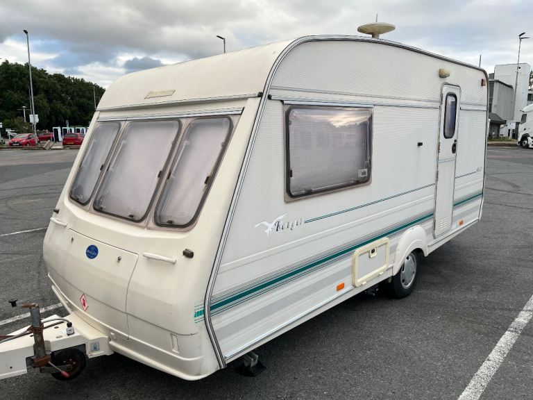 1998 Bailey Ranger 450/2 great condition, no damp, motor mover