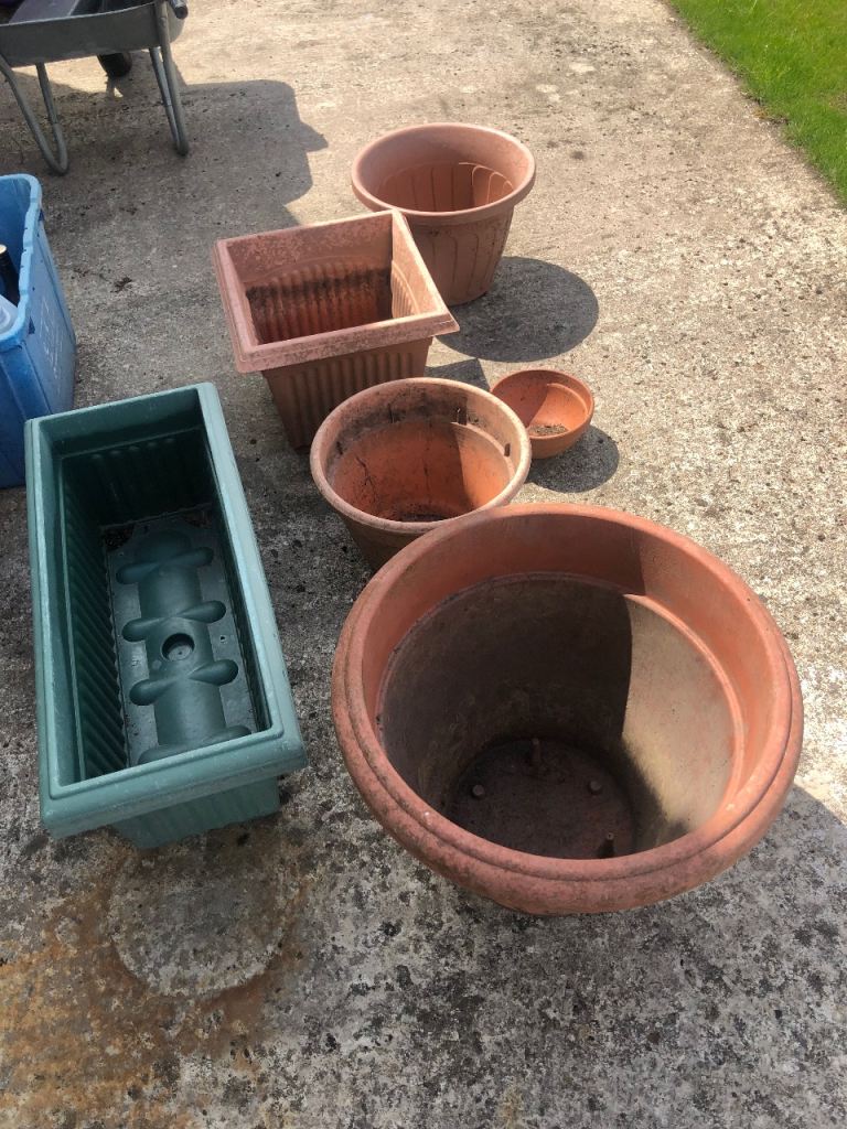 Mixed Garden Plant Pots and Troughs – Good Condition