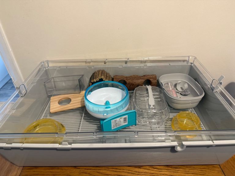 Hamster cage