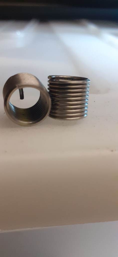 Recoil thread inserts