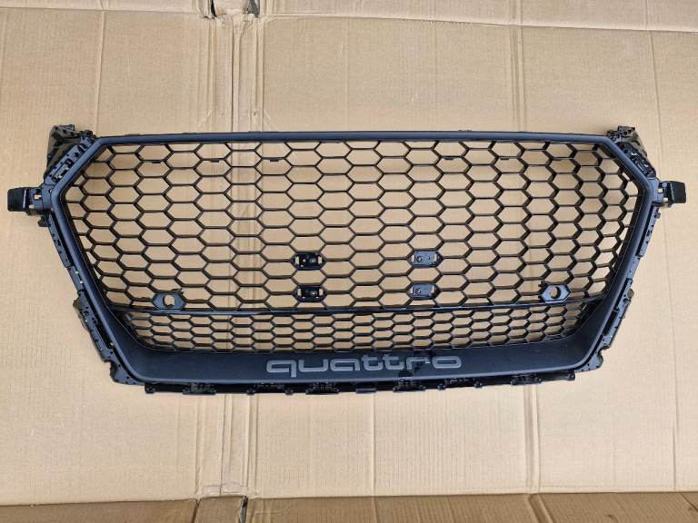 AUDI TT 8S 2018 Front radiator Grill 8S0853653A