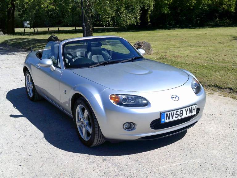 "STUNNING" 2008 MAZDA MX5 1.8 - MOT APRIL 2027 - FSH - ONLY 20,000 MILES - NO ADVISORIES 