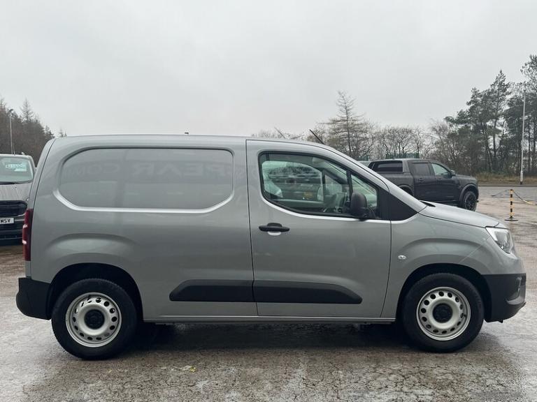 2024 Vauxhall Combo 2300 100kW Prime 50kWh H1 Van Auto PANEL VAN ELECTRIC Automatic