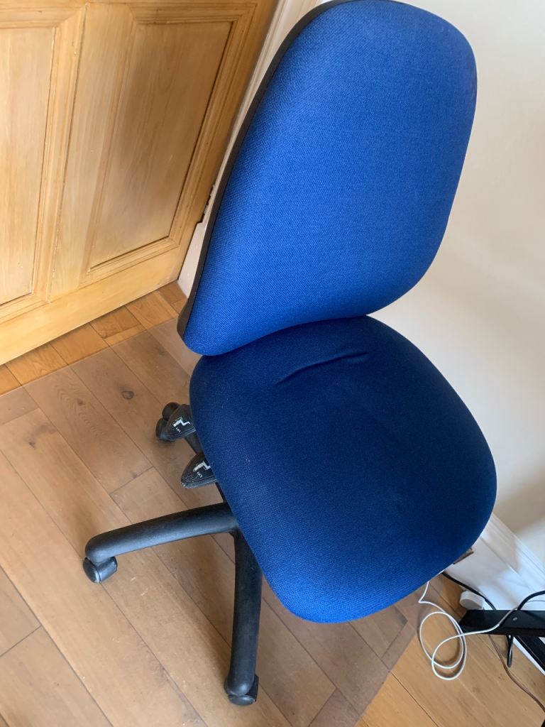 Comfortable Blue Fabric Office Chair on Wheels – Good Condition