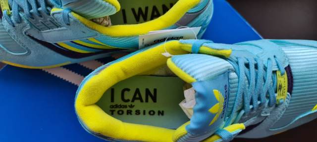 READ Adidas Originals shoes 8000 Aqua EG8784 shoes walking running