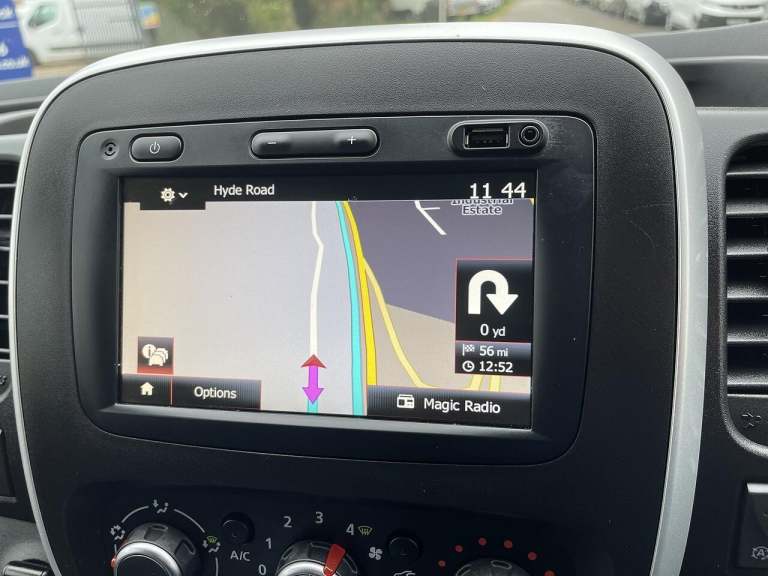 2021 Renault Trafic SL30 ENERGY dCi 120 Business Van PANEL VAN DIESEL Manual