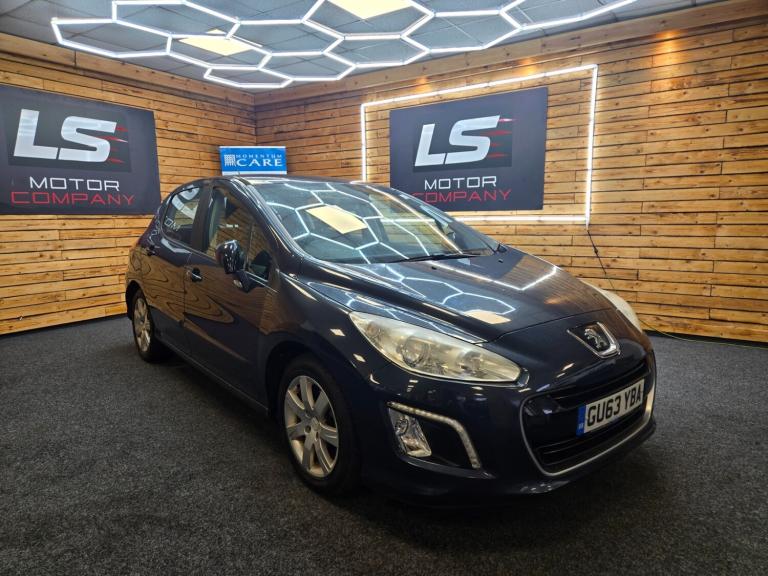 2013 Peugeot 308 1.6 HDi 92 Active 5dr [Sat Nav] HATCHBACK Diesel Manual