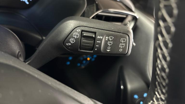 2022 Ford Fiesta 1.0 EcoBoost Hybrid mHEV 125 Titanium 5dr Petrol Hatchback Hatchback Petrol Manual