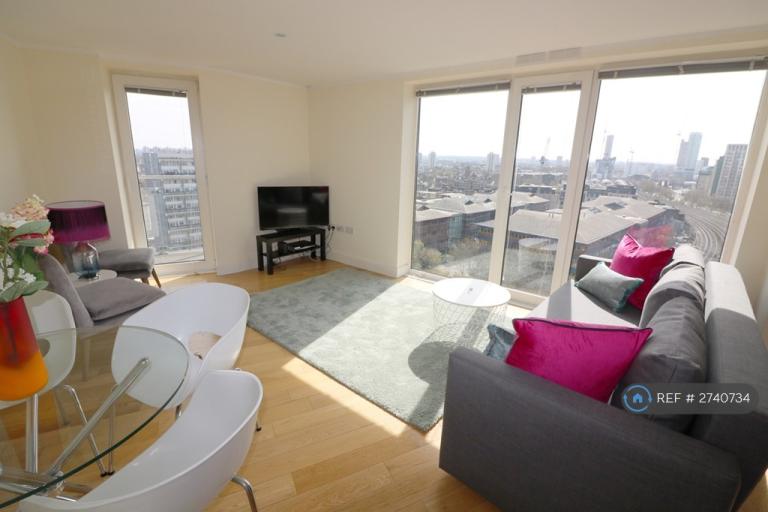 2 bedroom flat in Salamanca Place, London, SE1 (2 bed) (#2740734)