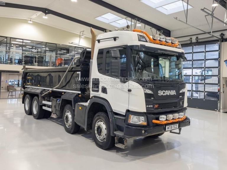 2019 (19) SCANIA P410 XT 8X4 TIPPER 32T