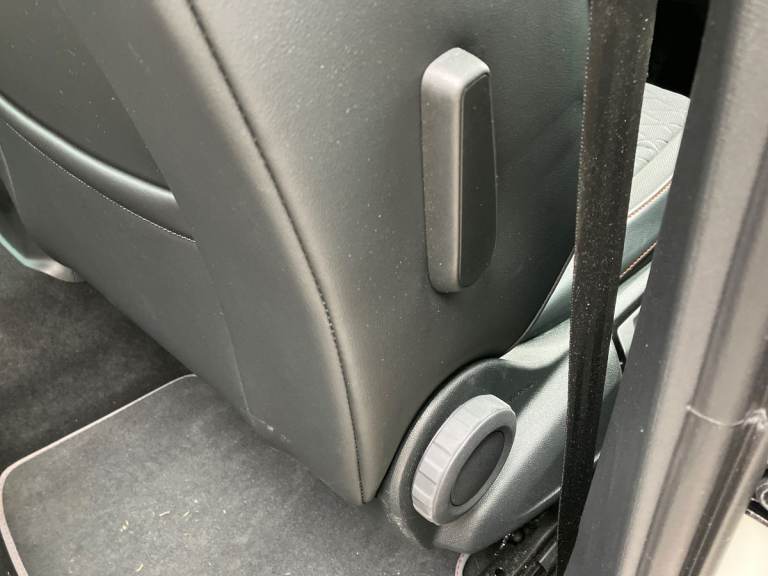 2025 SEAT Leon 1.0 eTSI FR 5dr DSG Hatchback PETROL Automatic