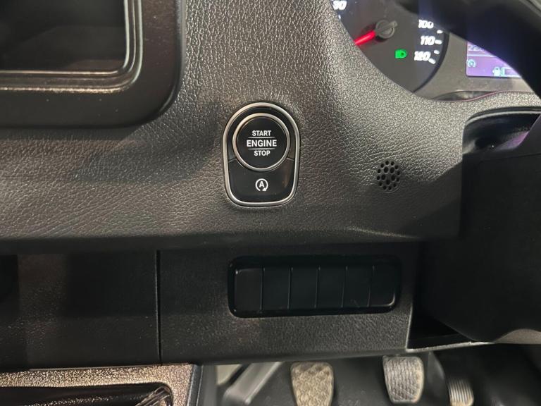 2022 Mercedes-Benz Sprinter 3.5t Progressive Crew Cab Tipper CHASSIS CAB DIESEL Manual