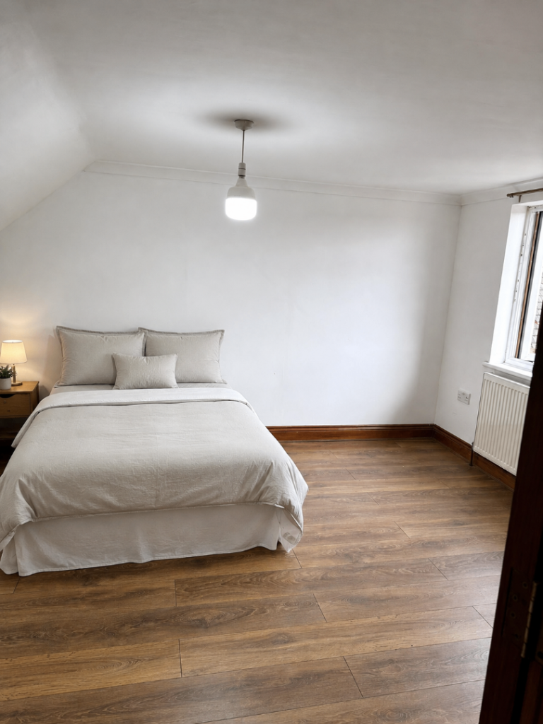 loft room available for rent