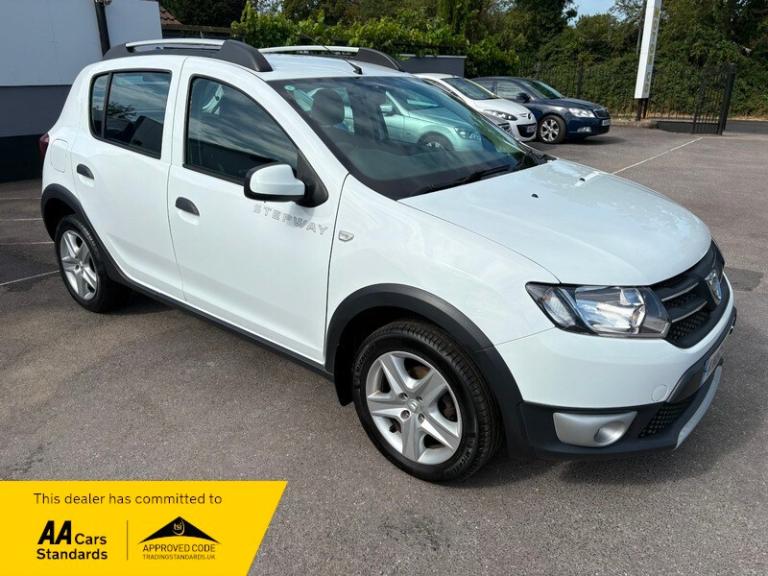 Dacia Sandero STEPWAY LAUREATE TCE