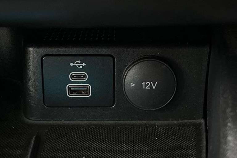 2023 Ford Focus 1.0 EcoBoost Titanium 5dr - HEATED SEATS &amp; STEERING WHEEL, 13.2 INCH DISPLA H...