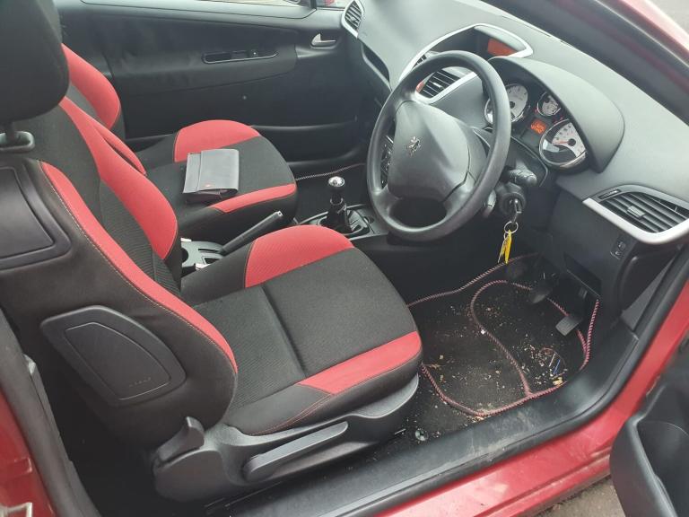 2010 Peugeot 207 1.4 Verve Hatchback 3dr Petrol Manual Euro 5 (75 ps) Petrol