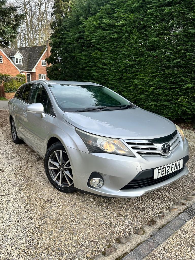 2012 Toyota Avensis 2.0 D-4D TR 5dr ESTATE Diesel Manual