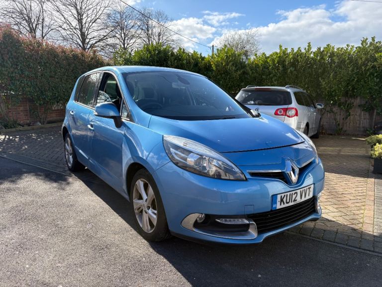 Renault Scenic Energy 1.5 DCI manual Diesel 2012