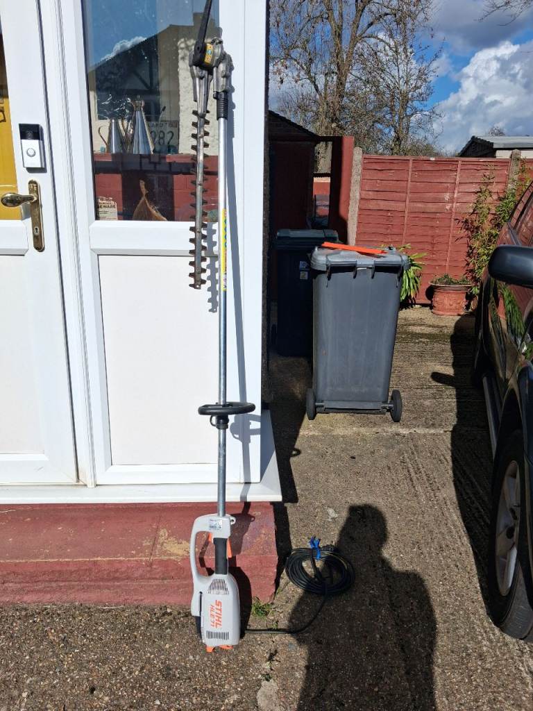 Stihl electric hedge strimmer 