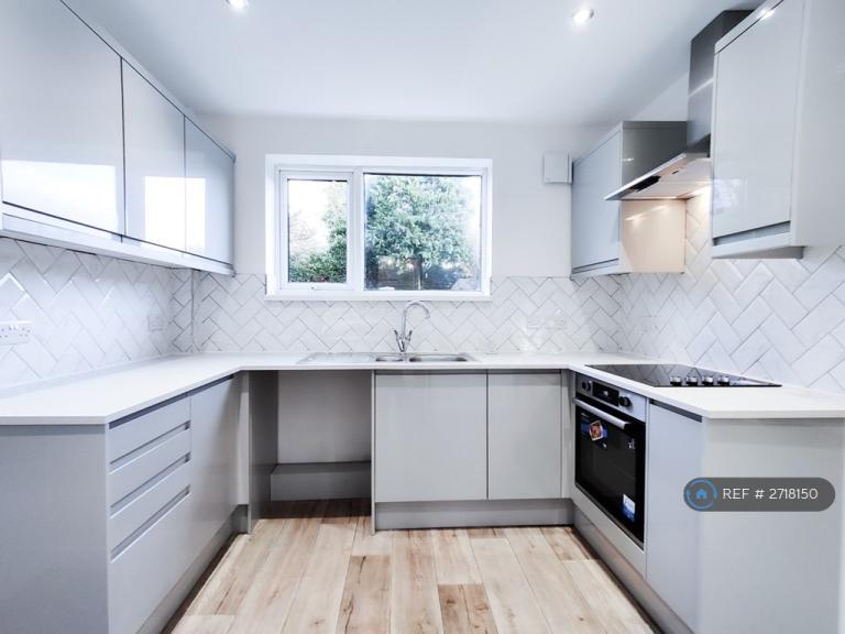 3 bedroom house in Allendale Crescent, Penshaw, Houghton Le Spring, DH4 (3 bed) (#2718150)