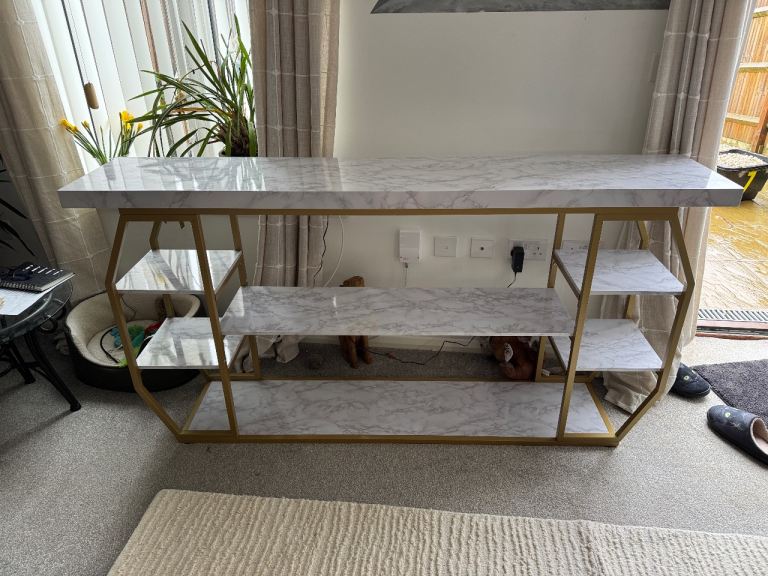 Shelving unit - new bought in Dec 25