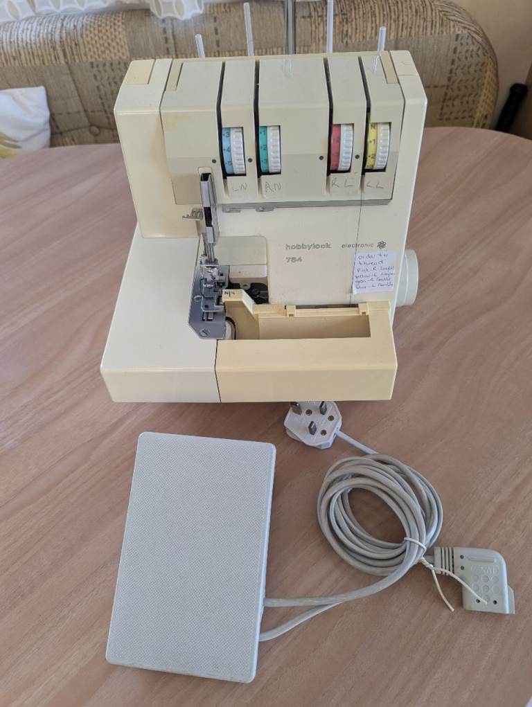 Pfaff Hobbylock 784 Overlocker – Untested, Spares or Repairs