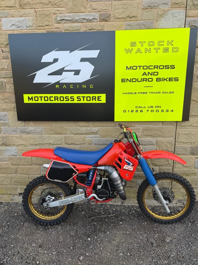 HONDA CR 125 1987 MODEL. MINT 25 RACING STORE